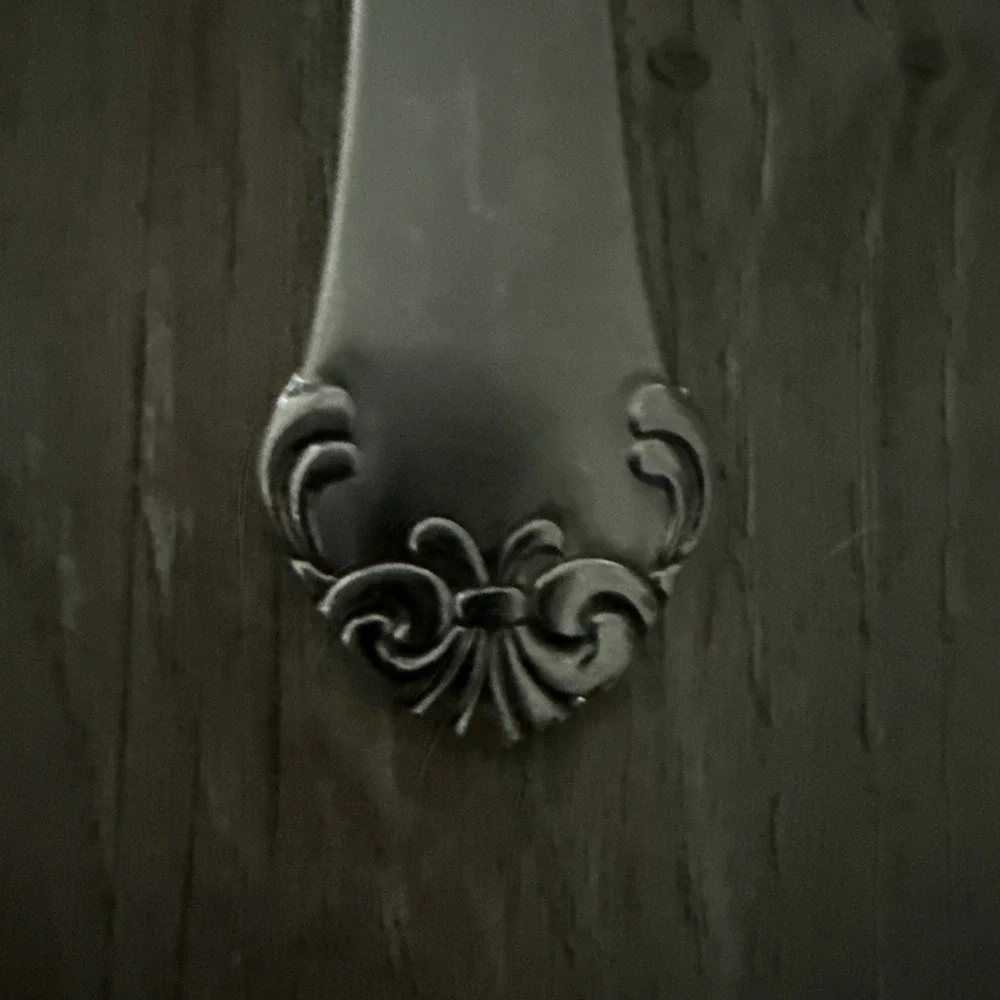 Oneida serving flatware